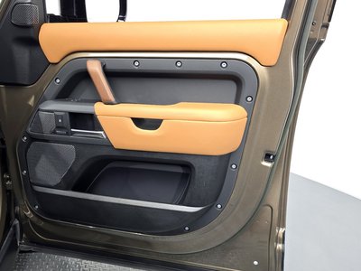 2023 LAND Rover DEFENDER thumbnail 14