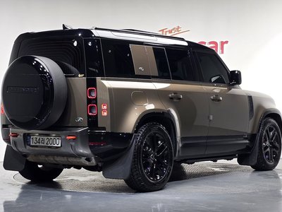 2023 LAND Rover DEFENDER — фото 3