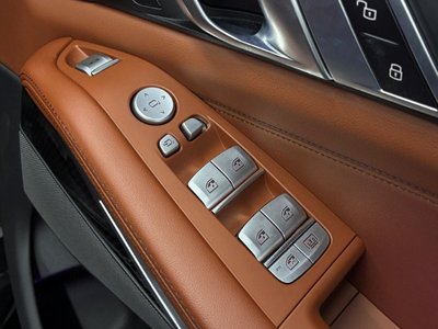 2025 BMW X7 缩略图 15