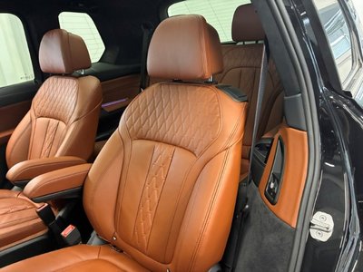 2025 BMW X7 缩略图 27