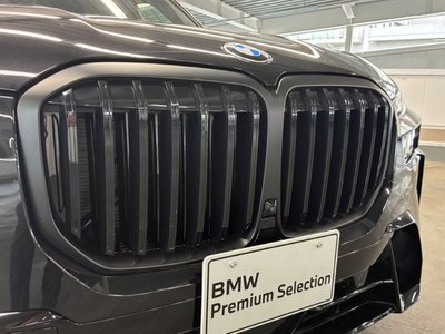 2025 BMW X7 缩略图 70