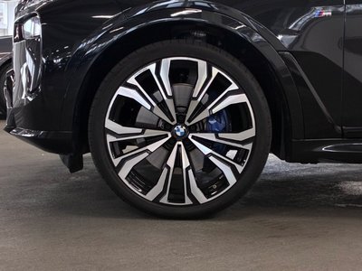 2025 BMW X7 缩略图 79