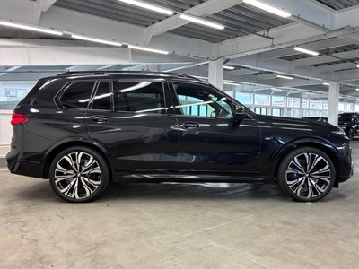 2025 BMW X7 缩略图 65