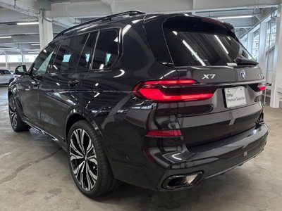 2025 BMW X7 缩略图 68