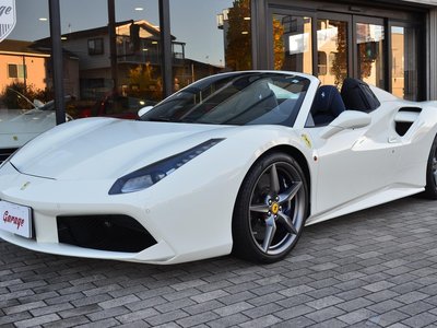 FERRARI 488 SPIDER