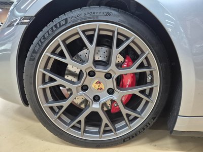 صورة مصغرة 18 لـ 2024 Porsche 911