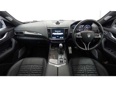 MASERATI LEVANTE - 8