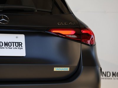 MERCEDES-BENZ GLC AMG - 10