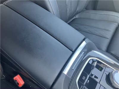 2023 BMW X7 — миниатюра 54