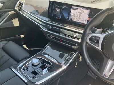 2023 BMW X7 — миниатюра 41