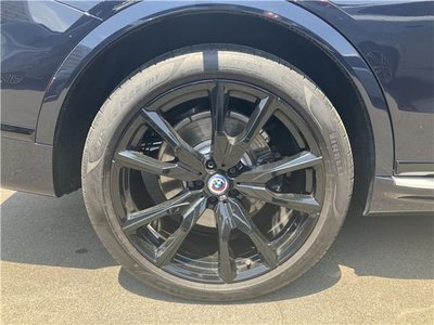 2023 BMW X7 — миниатюра 71