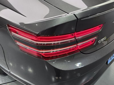 صورة 10 لـ 2022 Genesis ELECTRIFIED G80 (RG3)