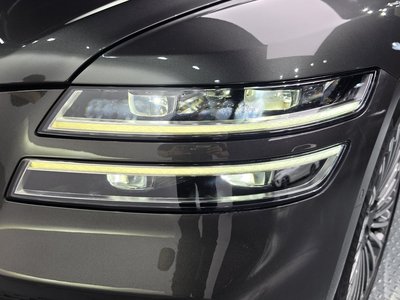 صورة 9 لـ 2022 Genesis ELECTRIFIED G80 (RG3)