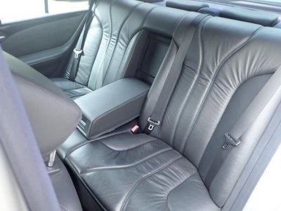 MERCEDES-BENZ E-CLASS - 6