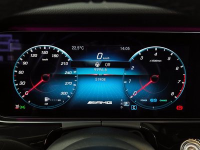 MERCEDES-BENZ GT AMG - 9