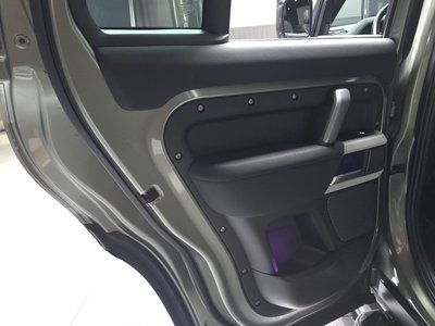 صورة مصغرة 15 لـ 2021 LAND Rover DEFENDER