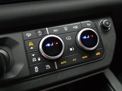 صورة مصغرة 25 لـ 2021 LAND Rover DEFENDER