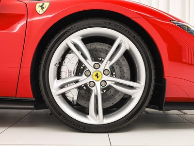 صورة 9 لـ 2024 Ferrari 296 GTS