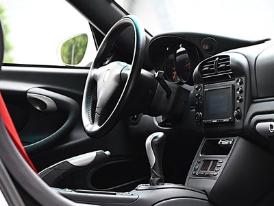 2005 Porsche 911 — миниатюра 28