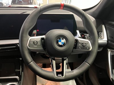 2025 BMW X1 — миниатюра 23