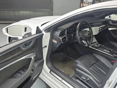 AUDI A7 - 10