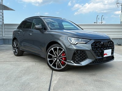 AUDI RS Q3 - 7