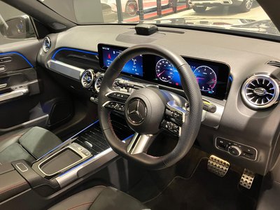 MERCEDES-BENZ GLB - 5