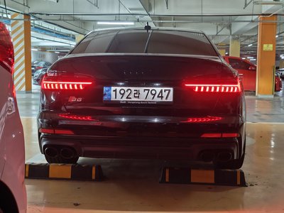 2021 AUDI S6 — фото 3