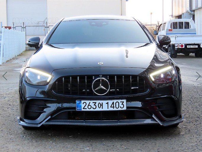 MERCEDES-BENZ E-CLASS - View 1