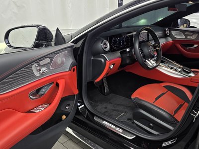 صورة 10 لـ 2024 Mercedes-BENZ GT AMG