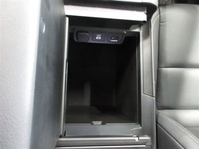 2025 Toyota ALPHARD — миниатюра 20