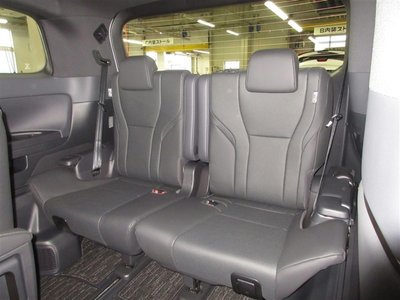 2025 Toyota ALPHARD — миниатюра 32
