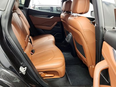 2019 Maserati LEVANTE thumbnail 12