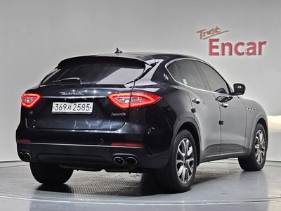 2019 Maserati LEVANTE — фото 3