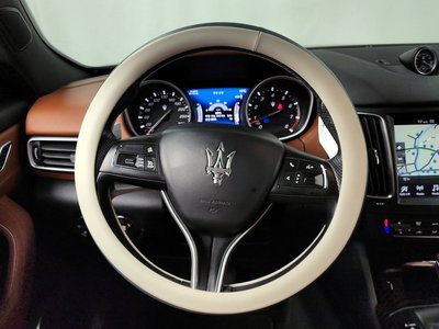 2019 Maserati LEVANTE thumbnail 13