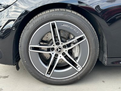 MERCEDES-BENZ E-CLASS - 6