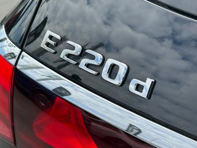 MERCEDES-BENZ E-CLASS - 10