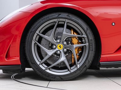 2018 Ferrari 812 SUPERFAST — миниатюра 18
