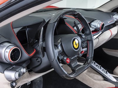 FERRARI 812 SUPERFAST - 8