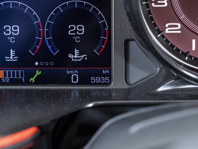 2018 Ferrari 812 SUPERFAST — миниатюра 12