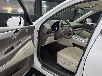 GENESIS GV80 - 10