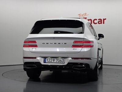 GENESIS GV80 - 3