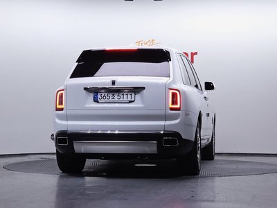 ROLLS-ROYCE CULLINAN - 3