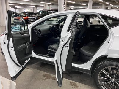 صورة مصغرة 18 لـ 2023 Lexus NX