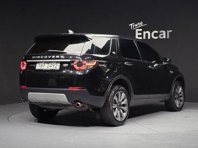 LAND ROVER DISCOVERY SPORT - 3