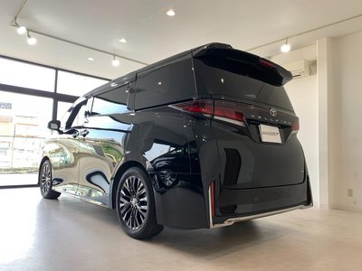 صورة 9 لـ 2024 Toyota VELLFIRE