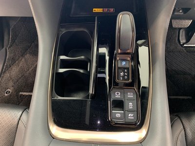 صورة مصغرة 65 لـ 2024 Toyota VELLFIRE
