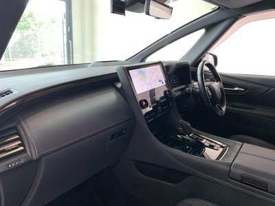 صورة مصغرة 69 لـ 2024 Toyota VELLFIRE