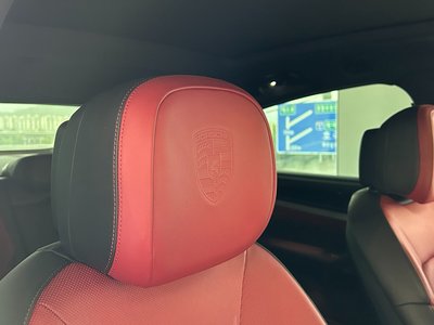 PORSCHE CAYENNE - 7