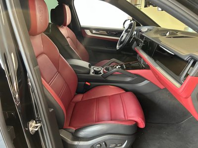 PORSCHE CAYENNE - 6